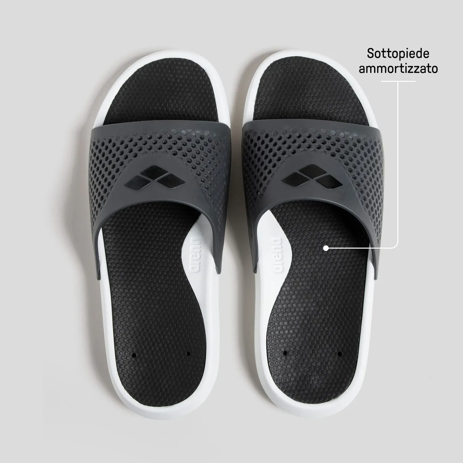 Arena Bruno ciabatte piscina unisex nere drenanti