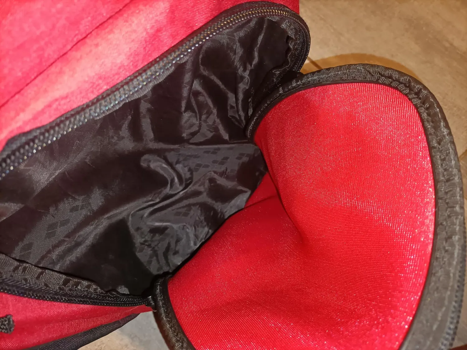 Arena Team Backpack 45 Zaino 45L Rosso Fondo Rinforzato