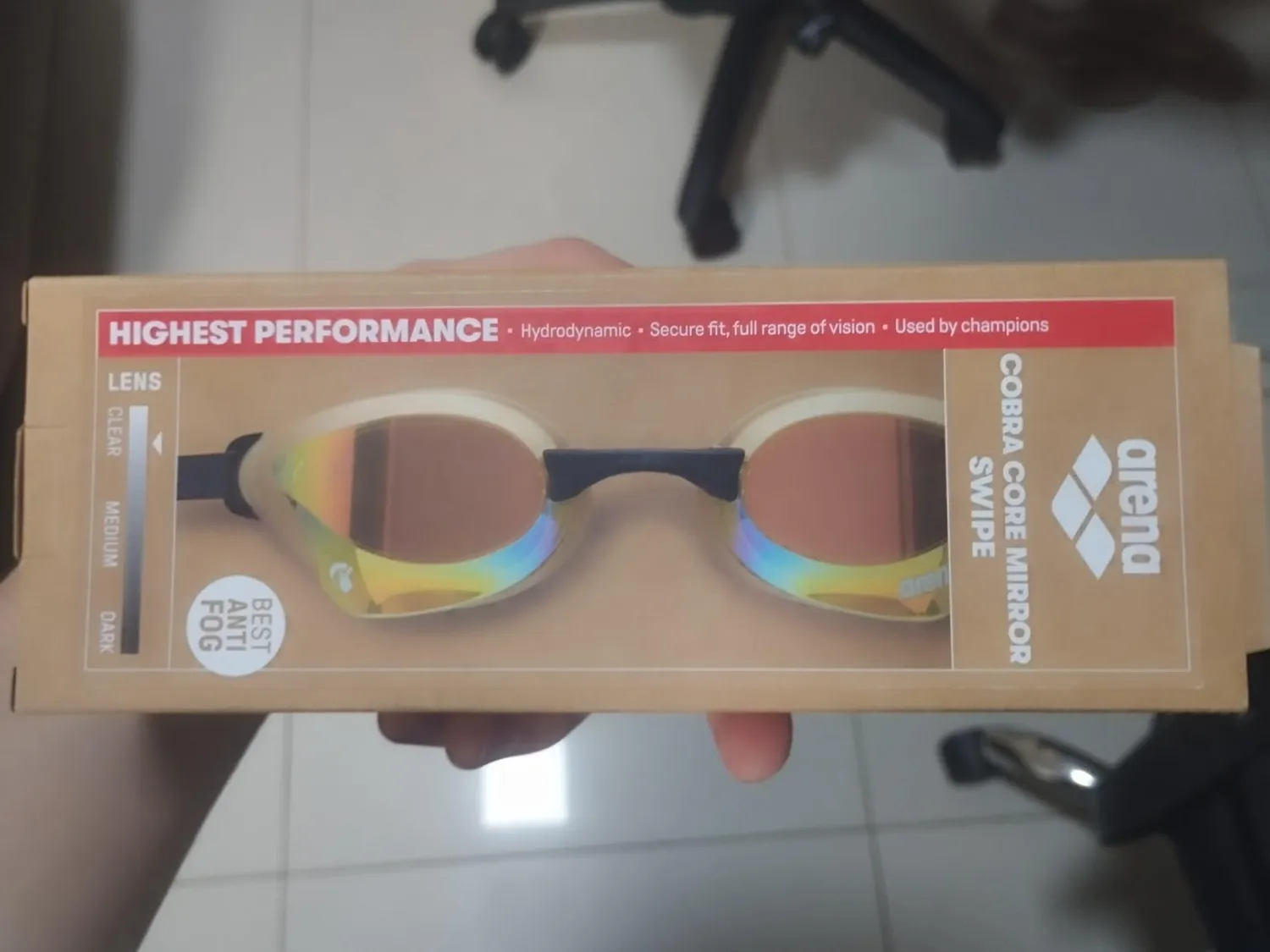 Arena Cobra Core Swipe Mirror occhialini gara specchiati