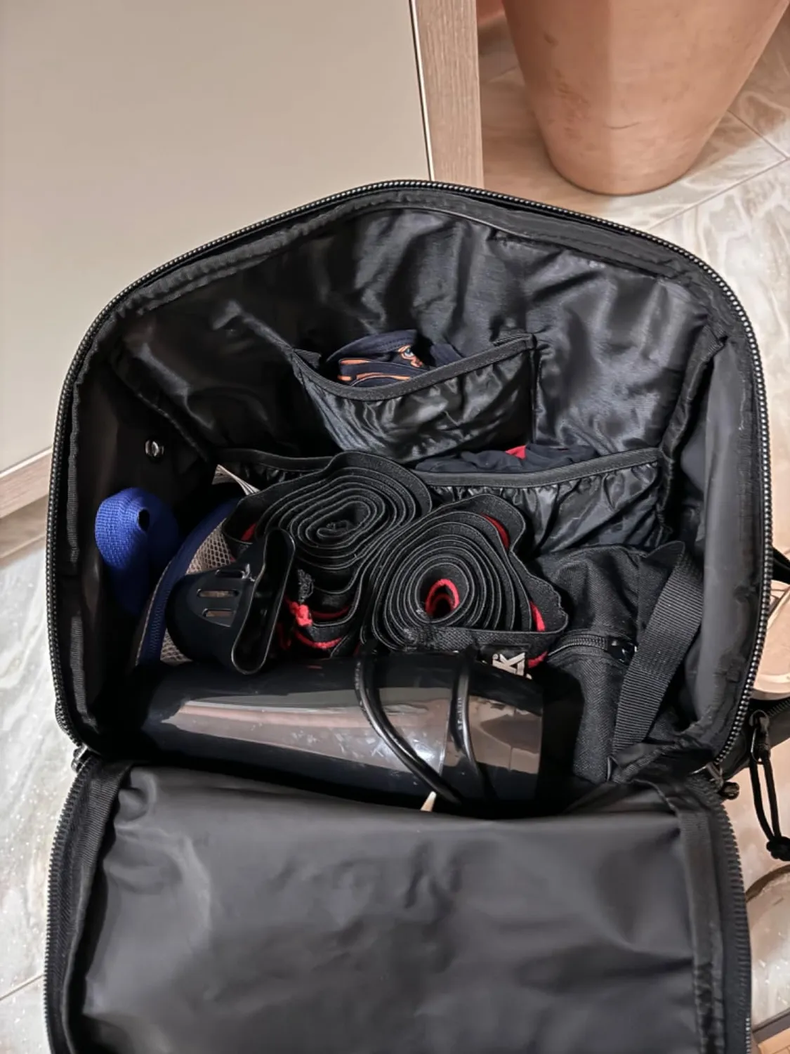 Arena Team Backpack 45 Zaino 45L Rosso Fondo Rinforzato