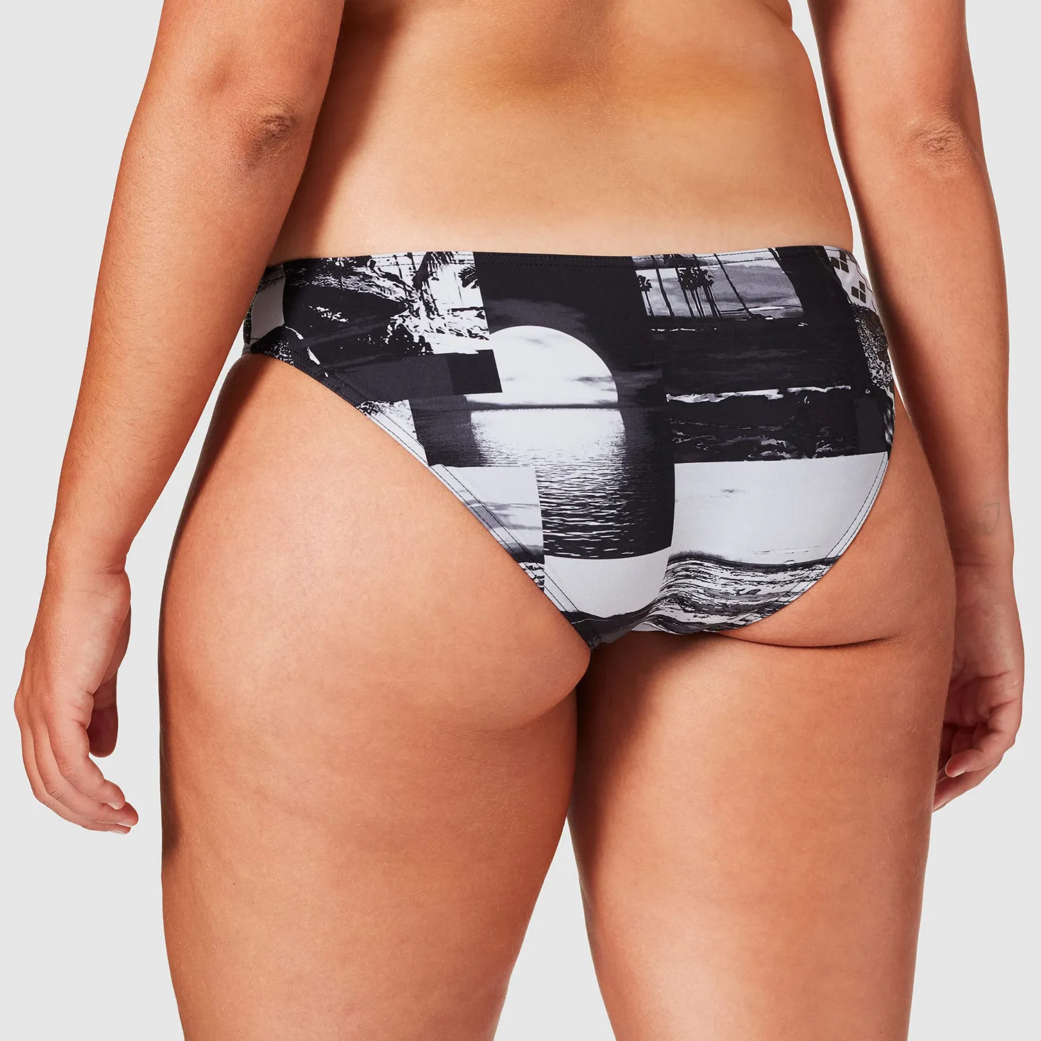 Arena Icons Team Stripe bikini a fascia fantasia