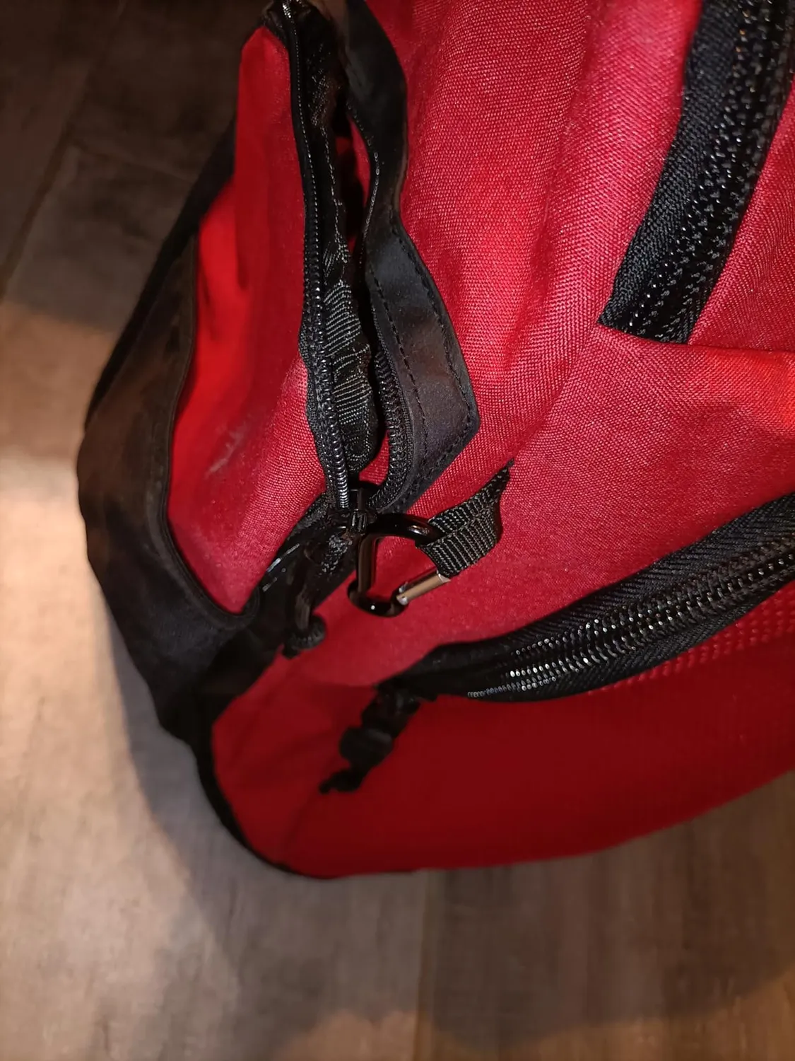 Arena Team Backpack 45 Zaino 45L Rosso Fondo Rinforzato