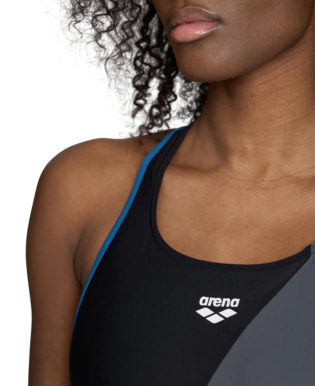 Arena Waves Profile Pro costume intero nero cloro-resistente