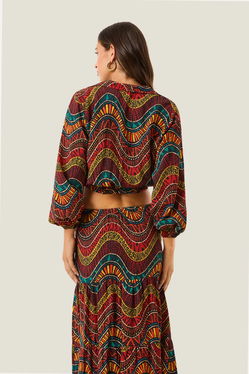4 Giveness Kenia camicia crop con cinta rosa africana