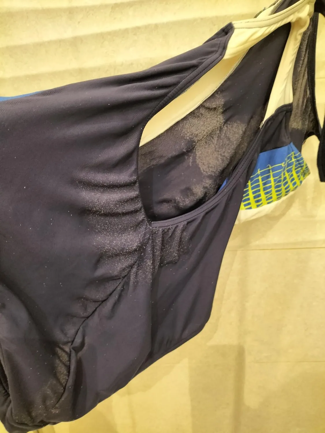 Arena Feel Threefold V Back R costume intero donna cloro