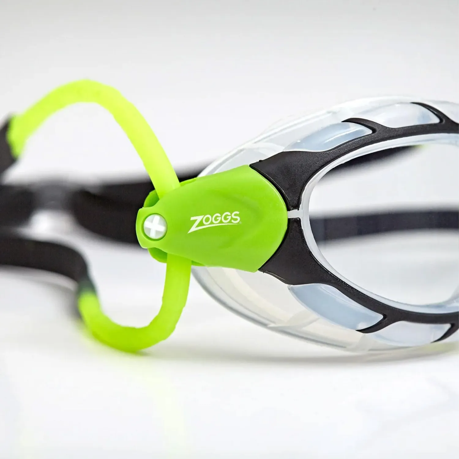 Zoggs Predator occhialini nuoto regular fumé antiappannamento