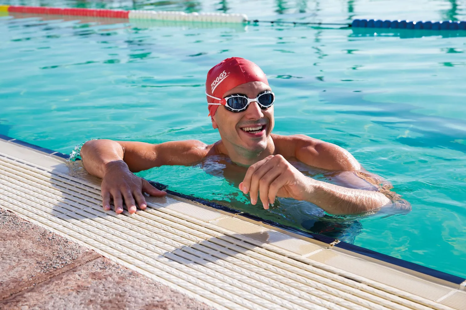 Zoggs cuffia nuoto silicone adulto rossa antiscivolo