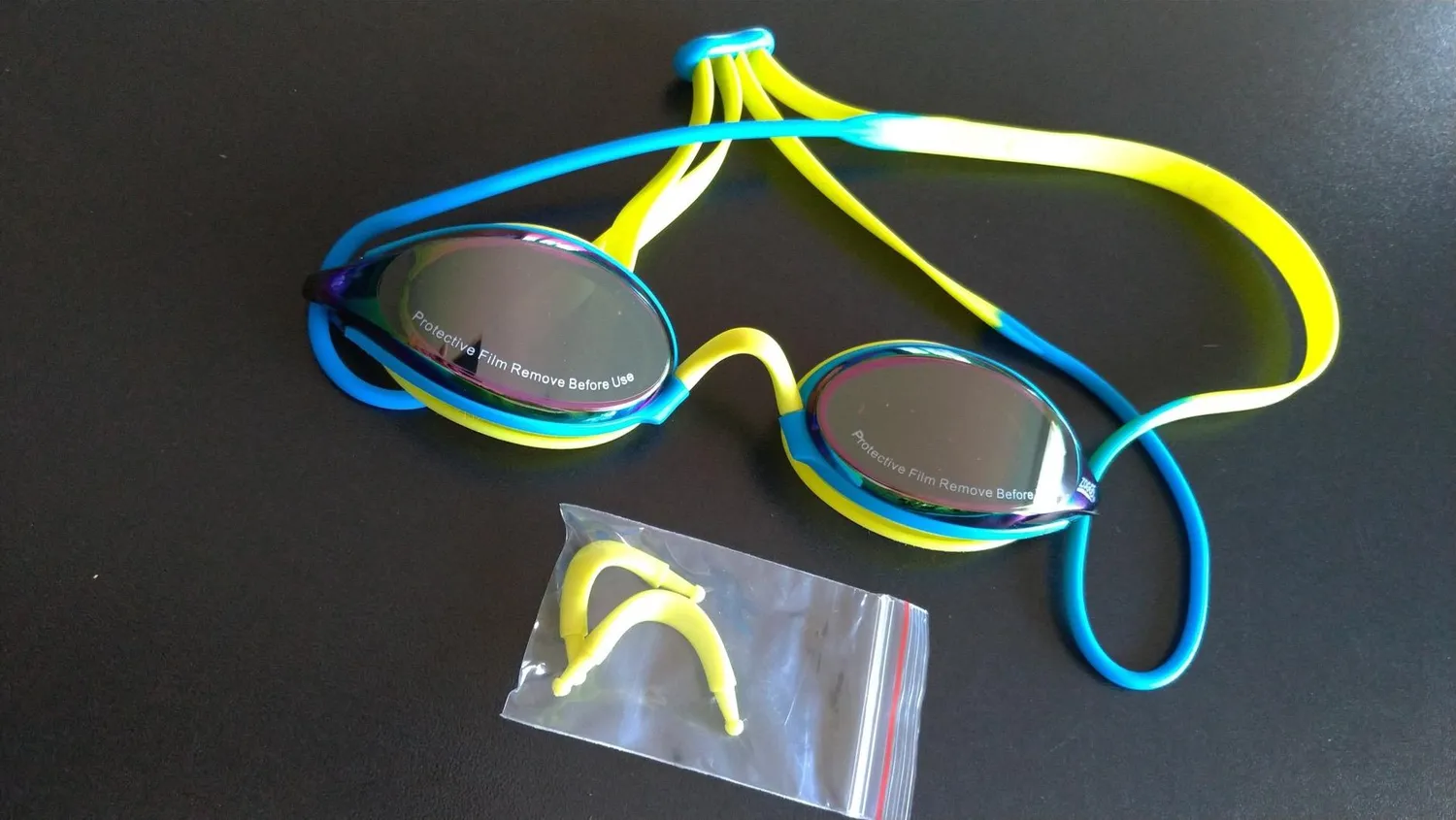 Zoggs Podium Titanium occhialini nuoto specchiati nero