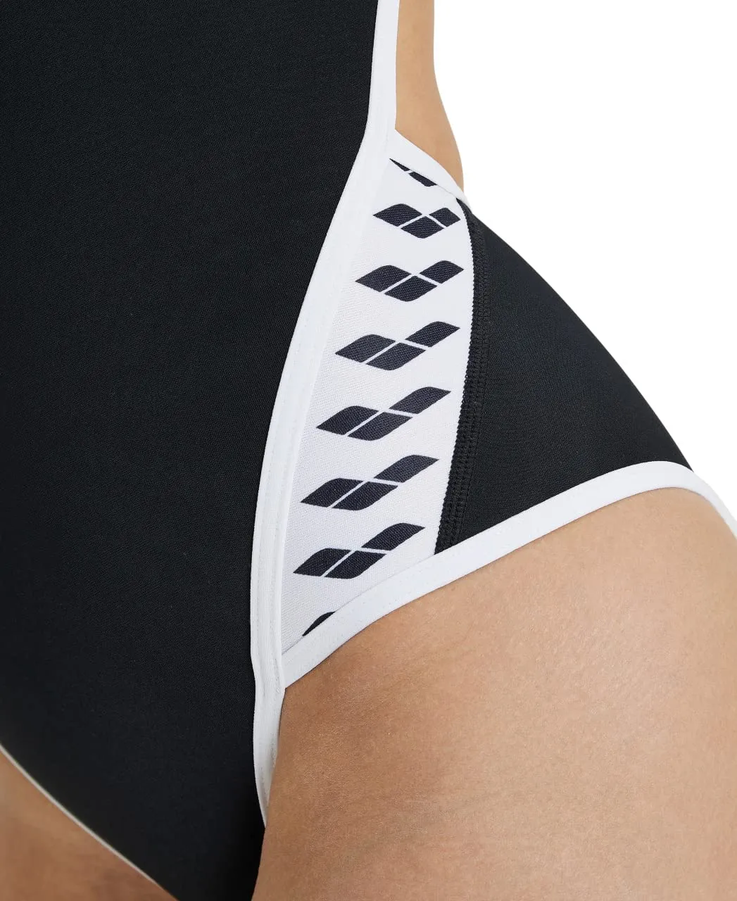 Arena Icons costume uomo nero black-white piscina