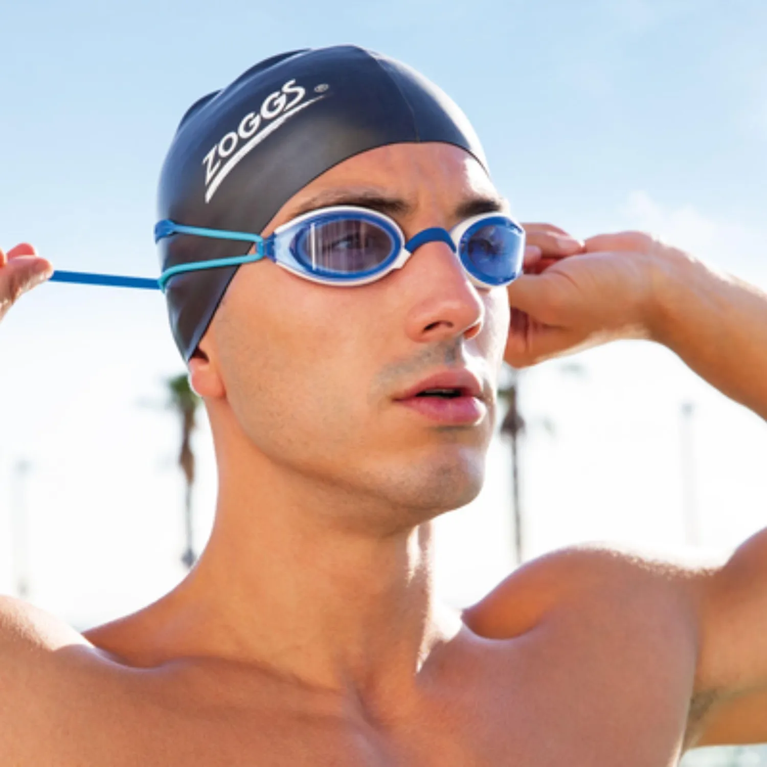 Zoggs Fusion Air occhialini nuoto bianco blu lente fumé