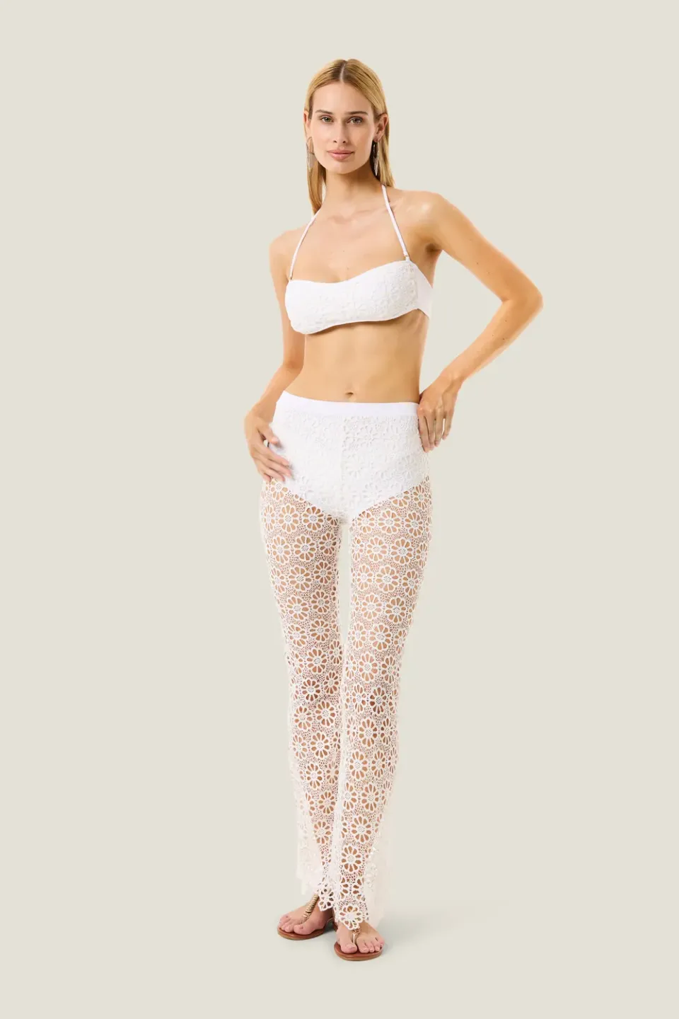 4 Giveness Macramè pantalone spacchi laterali traforato