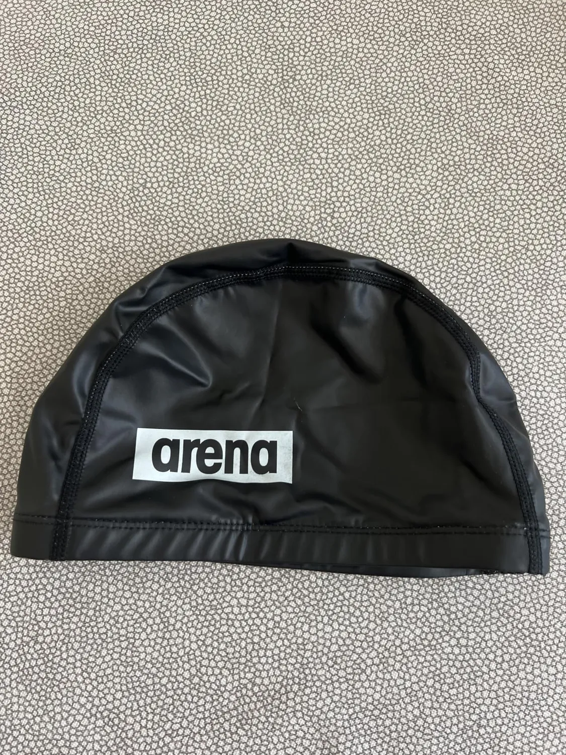 Arena Light Sensation II cuffia nuoto nera tessuto